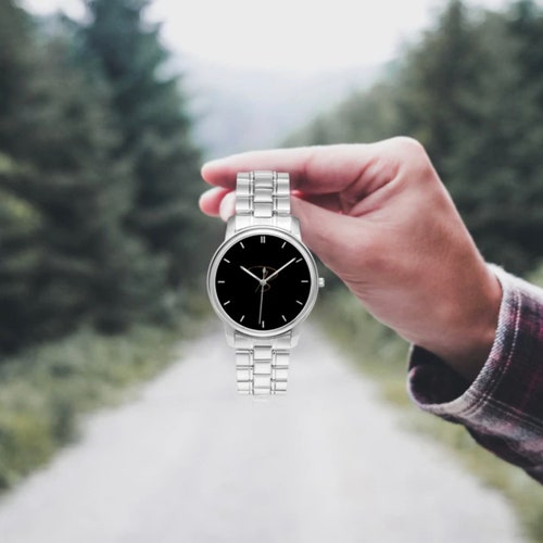 BESNAL Clasp Quartz shops Watch (With Indicators)
