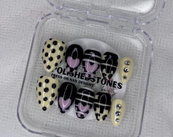 Unghie finte fatte a mano - Taglia media (CoolGirlsLoveCats)