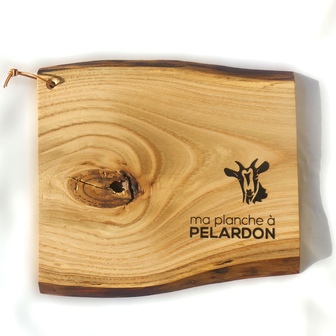 Cheese board in chestnut with laser engraving Etsy