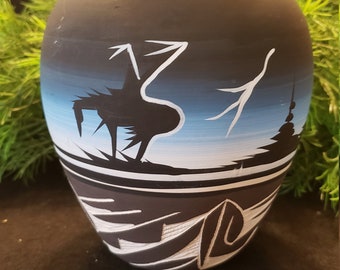 Vintage Original Navajo Signed Art Pottery Vase