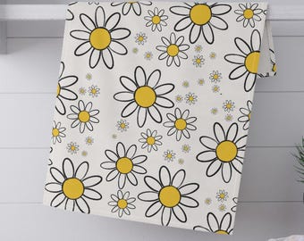 Decorative Tea Towels, Kitchen Cotton Towels, Daisy Decor, Flower Decor, Kitchen Accessories, Christmas Kitchen Gifts, Holiday Hostess Gifts