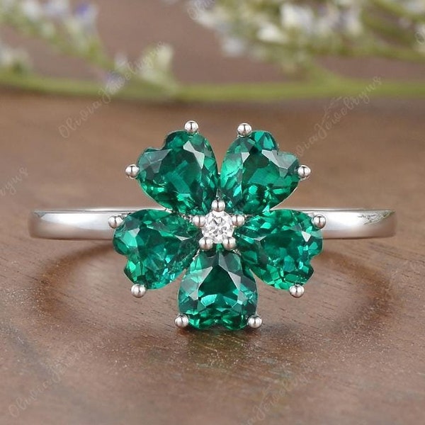 Antique Flower Emerald Engagement Ring Heart Shaped May Birthstone Manifesting Rings Renewal Stone Solitaire Promise Ring Anniversary Gift