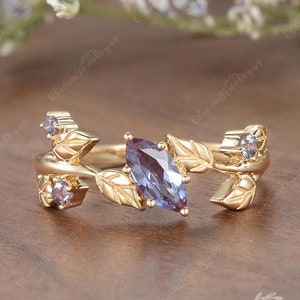 Marquise Alexandrite Engagement Ring Unique Leaf Wedding Ring Vine Stacking Yellow Gold Dainty Wedding Band Vintage Promise Ring For Women