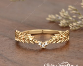 Vintage Leaf Wedding Band Art Deco Leaf Moissanite Stacking Ring Dainty Leaf Wedding Ring Matching Ring Yellow Gold Curved Anniversary Ring