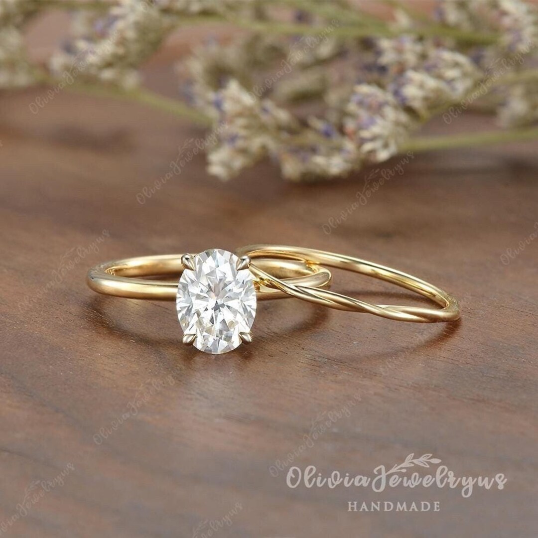 1.5CT Oval Moissanite Engagement Ring Set Simple Bridal Set Solitaire ...
