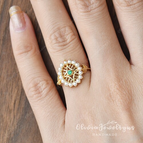 Antique Pearl Ring Round Natural Emerald Engagement Ring Yellow Gold Flower Halo shops Ring Vintage Art Deco Leafy Silver Ring May Birthstone Ring