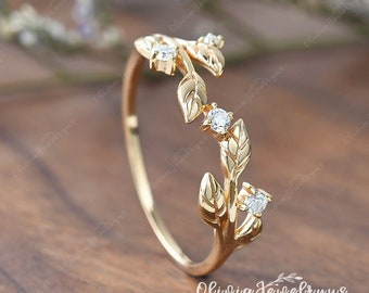 Vintage Leaf Wedding Band Women Unique Diamond Ring Stacking Ring Antique Yellow Gold Band Vine Delicate Moissanite Matching Band Leaf Ring