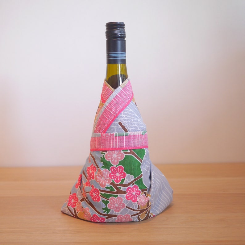 Cat Furoshiki with pink Sakura, Cherry blossoms. Beautiful and Reusable Gift wrapping. Eco-friendly Christmas reusable gift wrapping.