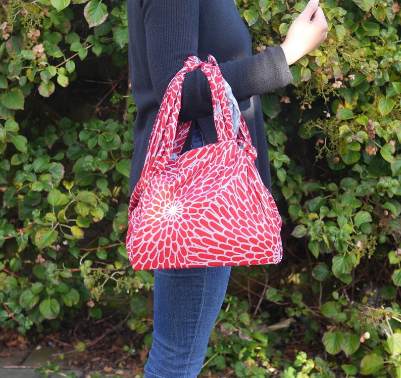Large Furoshiki handbag, This reversible Furoshiki is very versatile and can be used as gift wrap, handbag, play mat and cushion cover. Blue and Red Chrysanthemum pattern.