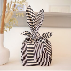 50cm x 50cm, Furoshiki, Reusable Gift Wrapping, Reusable Wrapping Cloth, Black & White, Japanese gifts, HanaBee