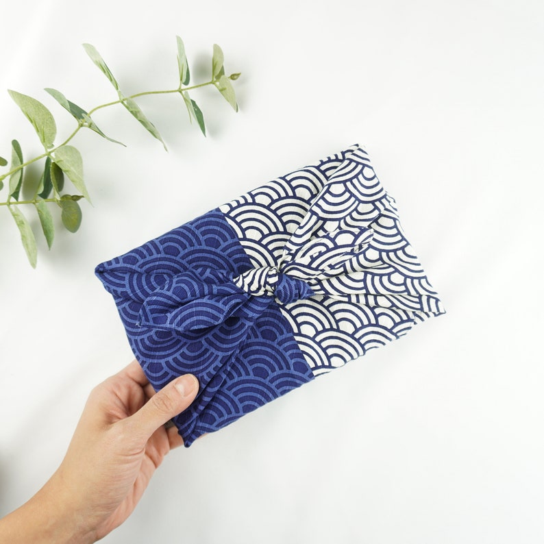 Waves, Kimono, Furoshiki, furoshiki Wrapping, Furoshiki Cloth, Fabric Gift Wrap, Japanese Wrapping cloth, Japanese Gift Wrapping, Furoshiki Wraps, Fabric Gift Wrap, Japanese Wrapping, furoshiki meaning, Japanese wrapping, Japanese fabric wrapping