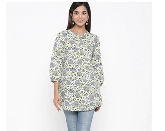 Tunique florale violette imprimée Kurti, Kurti d’été, Tunique d’été, Tunique en coton, Tunique de vacances, Haut court, Top d’été Tunique d’été pour femmes Plage