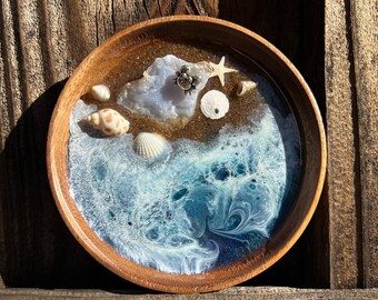 Silver Crab and Blue Lace Agate Gemstone 4.25” Inch Acacia Wood Trinket Dish, Ocean Beach Agate Crab Ring Dish, Ocean Waves Gemstone Tray