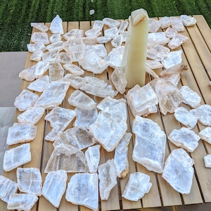 Raw Real Selenite not Satin Spar ( gypsum)