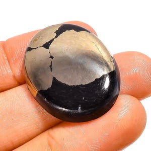 Natürlicher Apachen Goldener Pyrit Stein Cabochon Hand polierter Pyrit in Matrix Crystal Quartz Flat Back Edelstein