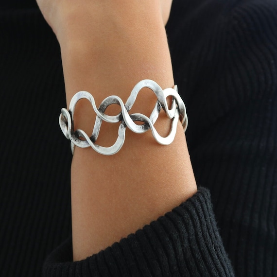 Twister Bangle Bracelet, Silver Open Cuff Bracelet, Wide Swirl Cuff Bracelet, Large Ethnic Bracelet, Antique Silver Plated Bracelet