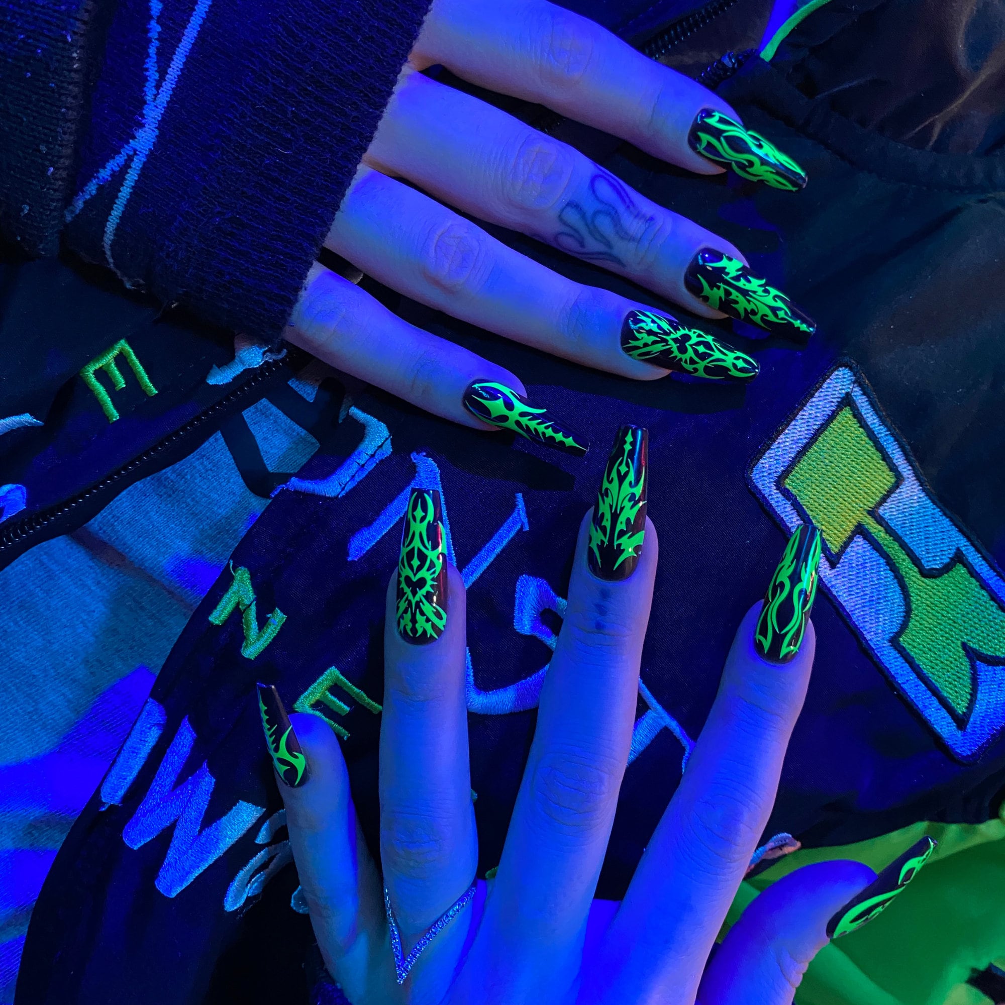 Black Jelly Press on Nails With Neo Tribal Designs - Etsy