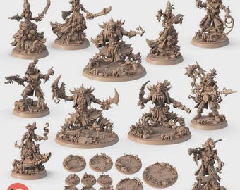 Puede incluir: Una colección de miniaturas de fantasía de color marrón claro con varios personajes en poses dinámicas, incluyendo guerreros y hechiceros, con armaduras y armas detalladas. El texto FANTASY MINIATURES y WWW.PATREON.COM/SIGNUMGAMES es visible.