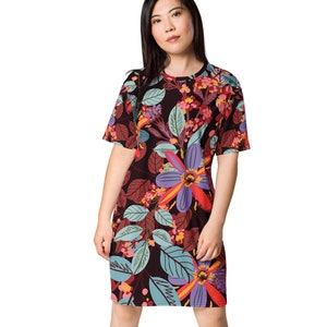 Botanical Print Comfortable Designer T Shirt Dress, Gift for Her, Birthday Gift, Casual Plus Size Dress, Sprint Dress