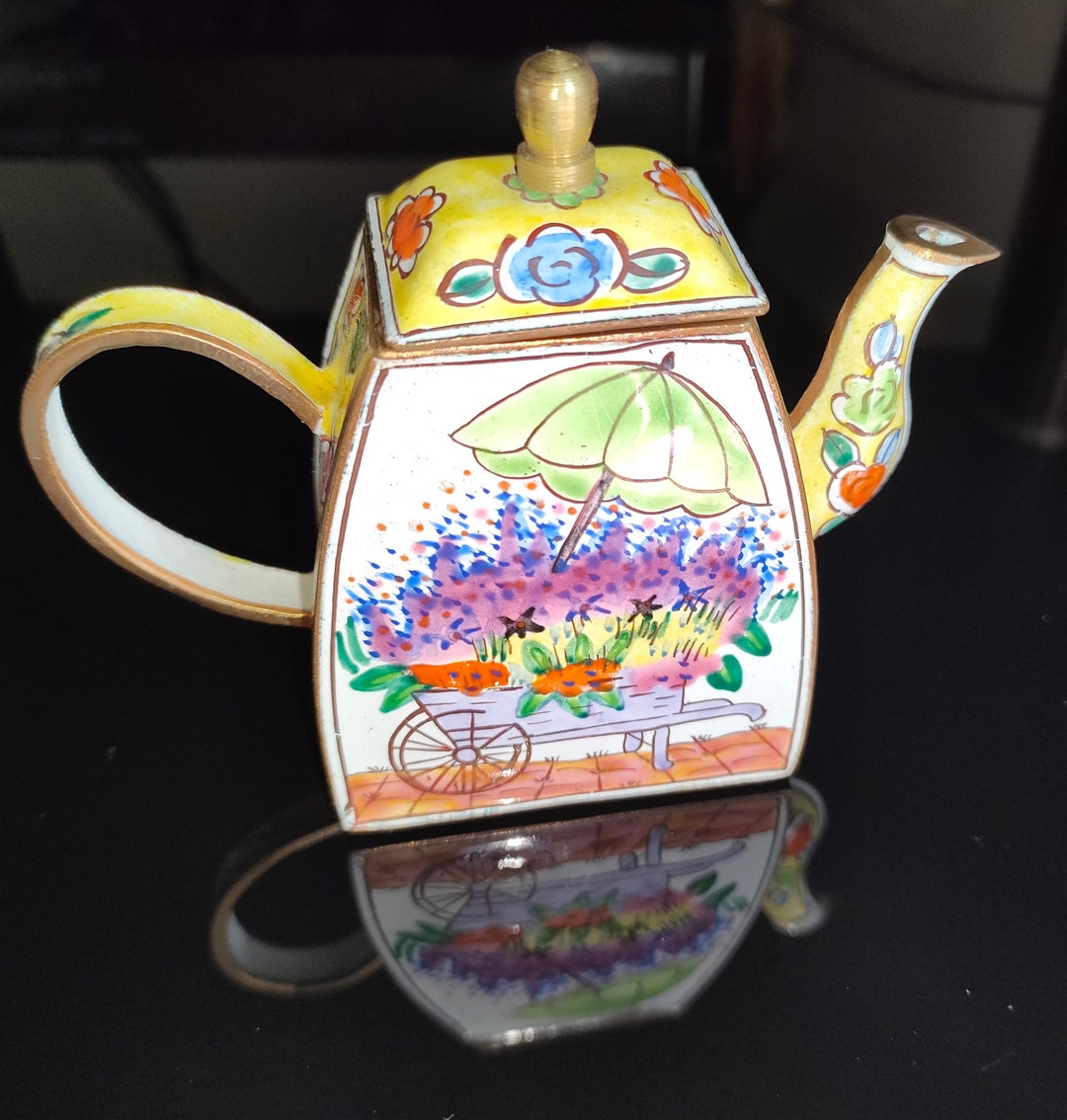 KELVIN CHEN Enamel Mini Hand Paint Copper Teapot wheelbarrow With