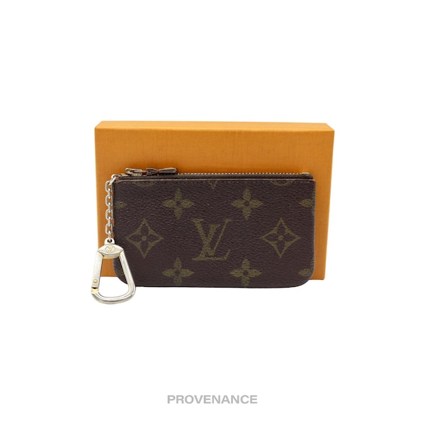 Louis Vuitton SMALL "f" Key Pouch Cles - Monogram