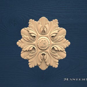 Blommig trärosett: Barockstil, Anpassat bokstavsmonogram (flera storlekar)