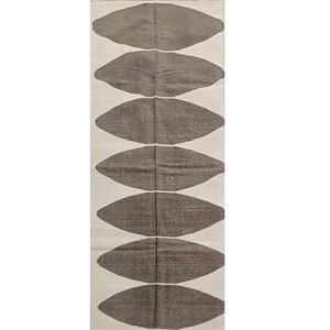 Modern Cotton Carpets Multi Size Handmade Cotton Area  Rug- Flat Woven Washable Brown And White Rug.