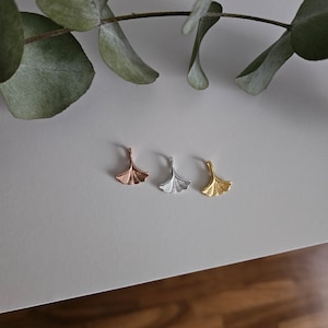 Charm / ciondolo a forma di foglia di Ginkgo in argento925 immagine 1