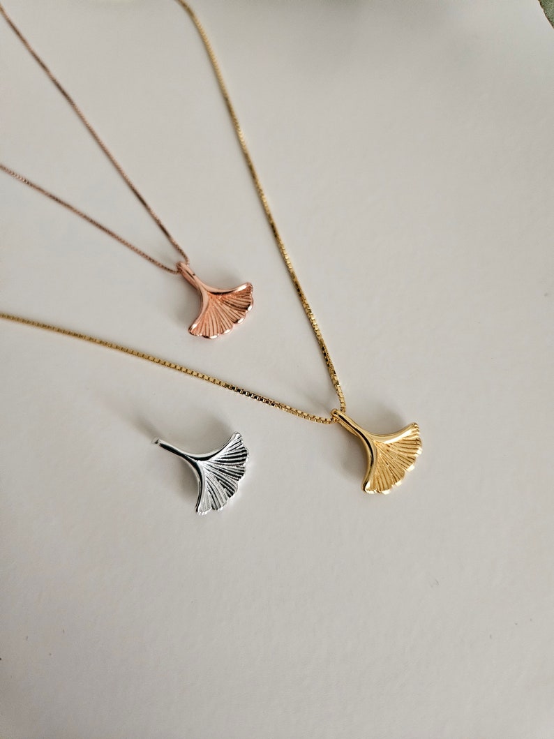 Charm / ciondolo a forma di foglia di Ginkgo in argento925 immagine 2