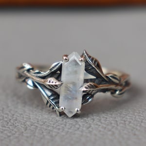 Bague de fiançailles en pierre de lune avec barre hexagonale feuille sur bague en argent sterling 925, bague inspirée de la nature brindille feuille de branches, bague de promesse femme