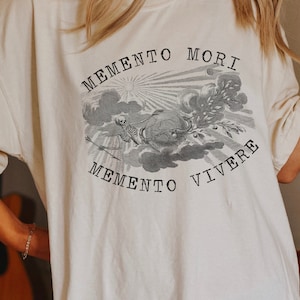 Memento Mori Shirt Skeleton Shirt Grunge Shirt Comfort Colors Memento Vivere Gothic Clothes Memento Mori  Momento Mori Skeleton T Shirt