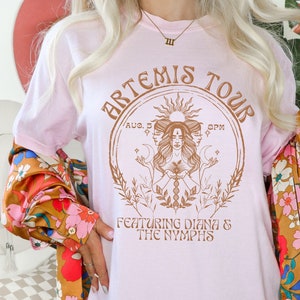 Retro Artemis Shirt Vintage Band T-Shirt Selene Mond Göttin griechische Mythologie Shirt Dichter Shirt griechische Göttin Licht Academia Shirt griechisches Kleid
