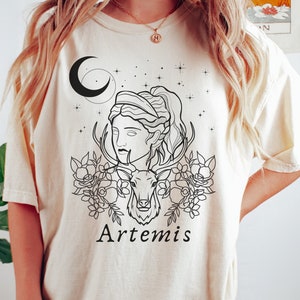 Artemis Shirt Artemis Göttin Mythologie Shirt griechische Mythologie griechische Göttin Licht Academia Shirt griechische Kleidung Academia Buch Shirt