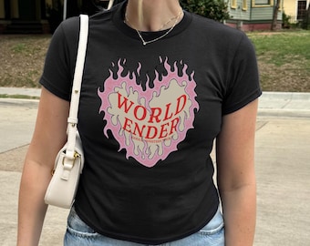 Camiseta de bebé del Libro de Azrael CON LICENCIA World Ender Romance oscuro Dioses y monstruos Cosas de libros Mercancía de libros románticos Mercancía de romance Samkiel