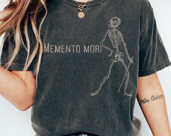 Memento Mori Shirt Skeleton Shirt Comfort Colors Memento Vivere  Gothic Clothes Memento Mori Grunge Shirt Momento Mori Skeleton T Shirt