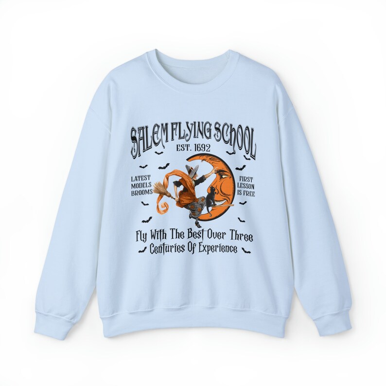 Salem heks trui Salem sweater Salem ronde hals Halloween ronde hals Salem Massachusetts griezelige trui Salem heks huis pastel Halloween afbeelding 5