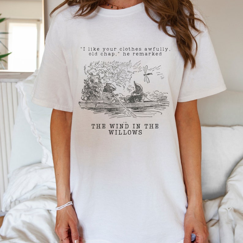 Vintage Wind In The Willows Light Academia Shirt Vintage Book Shirt Bookish Crewneck Cottage Core Shirt Forestcore Shirt Dark Botanical White