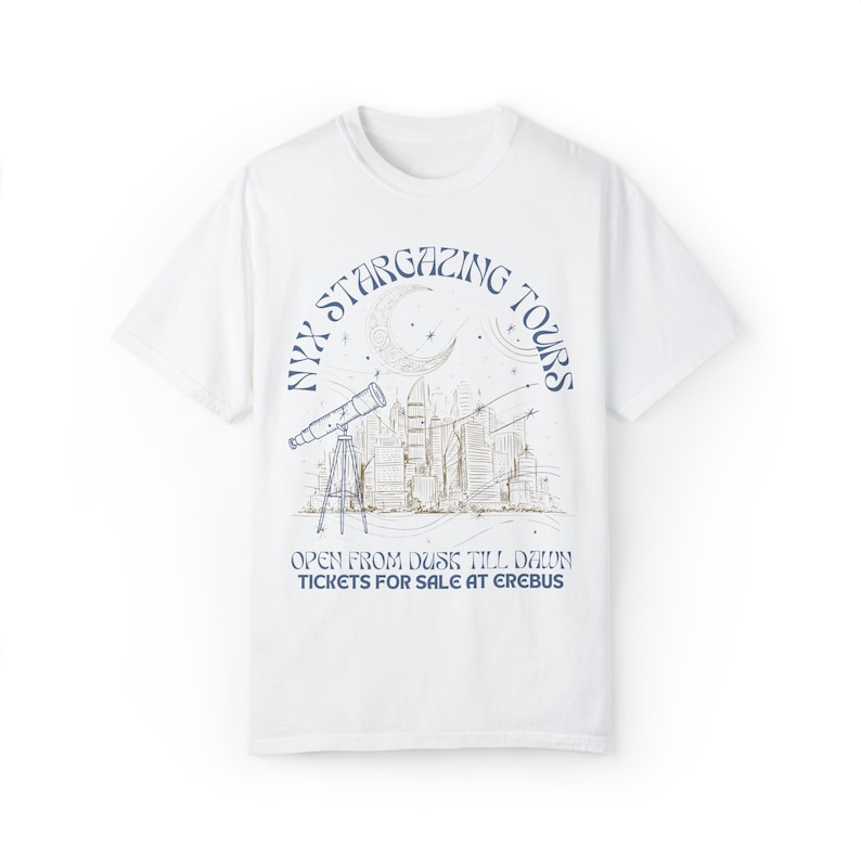Komfort Farben NYX Göttin Shirt Griechische Mythologie Shirt Mystische Shirt Griechische Kleidung Griechische Mythologie Geschenk Light Academia Bookish Merch White