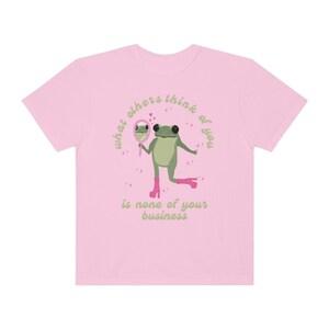 Cute Frog Shirt Retro Shirt Frog Tshirt Frog Sweater Frog Crewneck Growth Mindset Shirt Y2k Shirt Comfort Colors Cute Frog Gifts Y2k Sweater Blossom