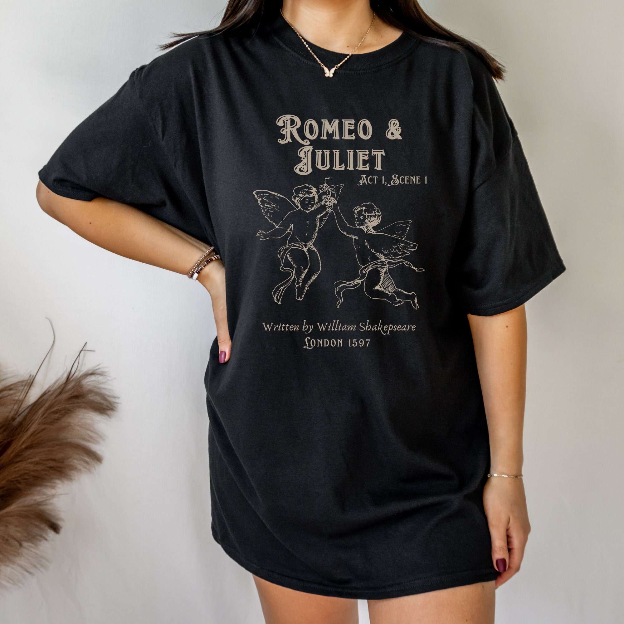 Romeo and Juliet Shakespeare Shirt Light Academia Shirt Shakespeare T ...