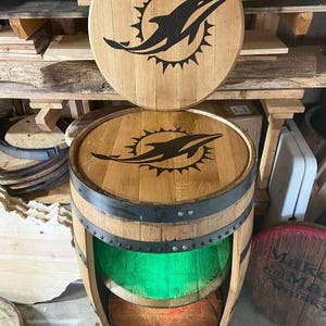 Handgemaakte houten whiskyvatenkast met led-verlichting - Bourbon Barrel Shelf