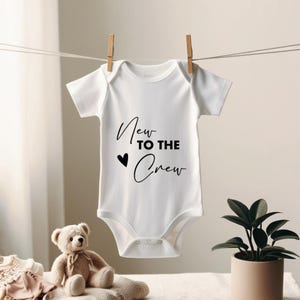 IRON-ON IMAGE | "New to the Crew" | Baby | Birth | Baby shower | Personalizable | Gift for birth | Pregnancy announcement