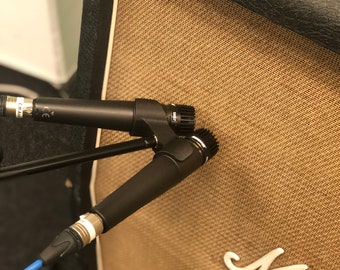 Clip per microfono per tecnologia Fredman – doppio supporto per SM57 / MB75 | Clip doppia per microfono per registrazione su cabinet per chitarra e accessori da studio