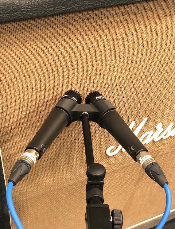 SHURE SM57 SM58 2本 マイクホルダー SHUREのマイクホルダー、A26Mのご紹介です。