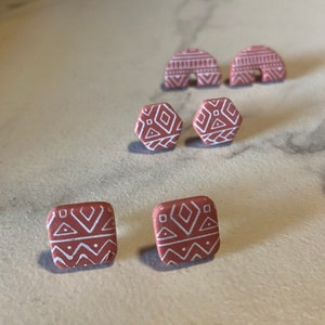 Oorbellen van polymeerklei | Boho polymeer klei oorbellen | Azteekse afdrukken | Polymeer Klei Studs