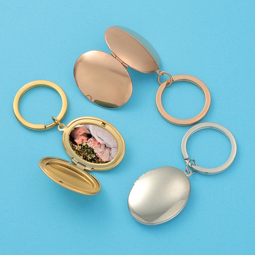 Personalizable Photo Openable Locket Keychain, Custom Text Oval Locket