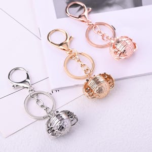 Porte-clés médaillon personnalisable 6 photos, porte-clés médaillon photo personnalisé, porte-clés médaillon boule pliable pour femmes hommes cadeaux