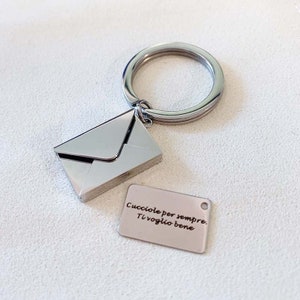 Llavero de sobre personalizado, llavero de huella digital personalizado, grabado de mensaje secreto de carta de amor oculta, regalos del Día de San Valentín