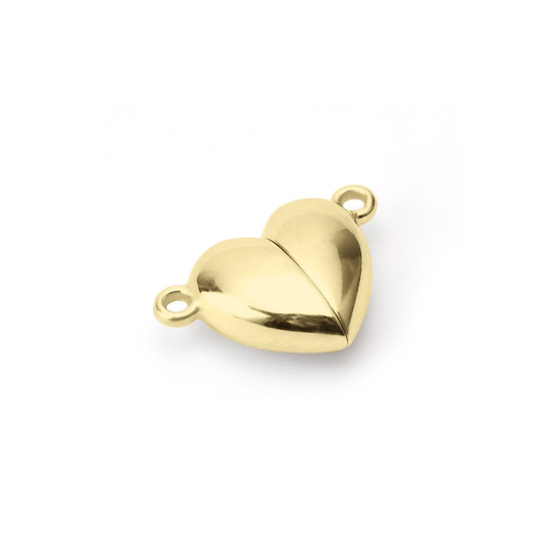Puede incluir: Cierre de coraz&oacute;n dorado con dos bucles para sujetar a un collar o pulsera.