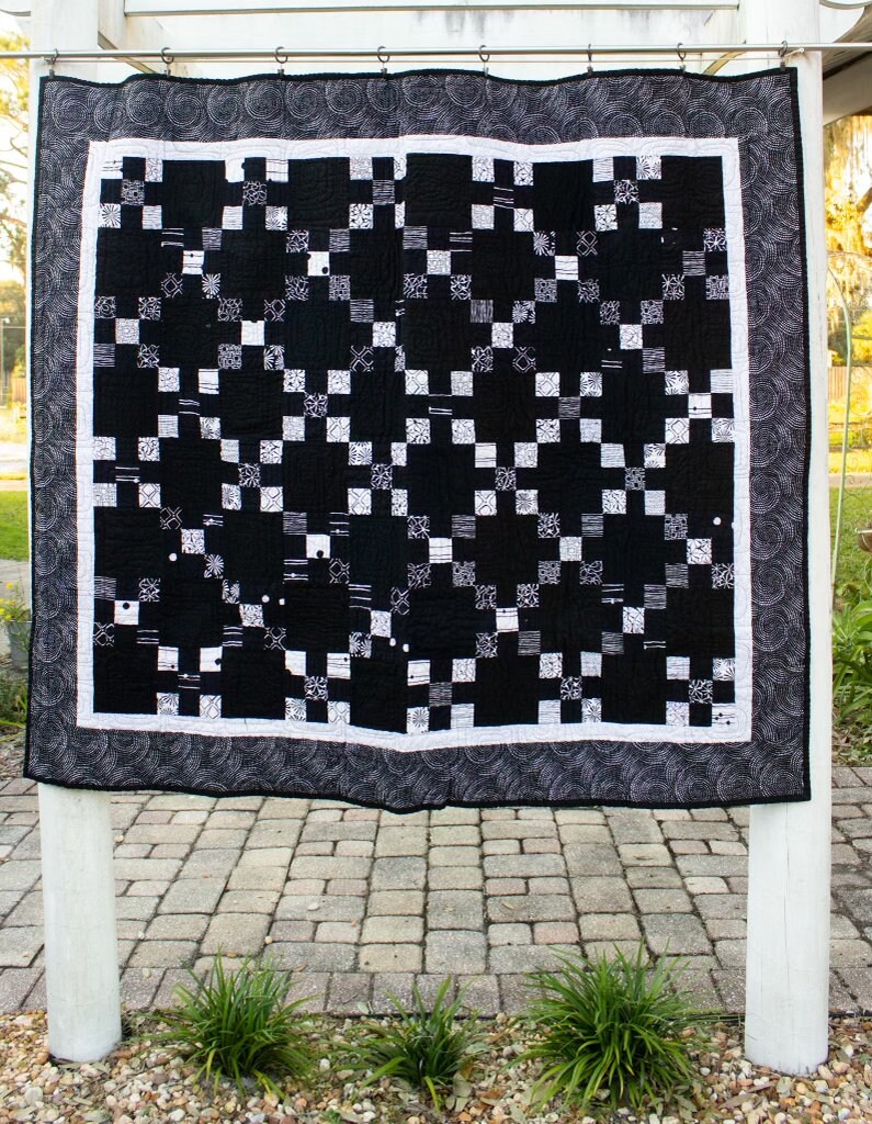 Black and White Nine Patch Quilt - Etsy